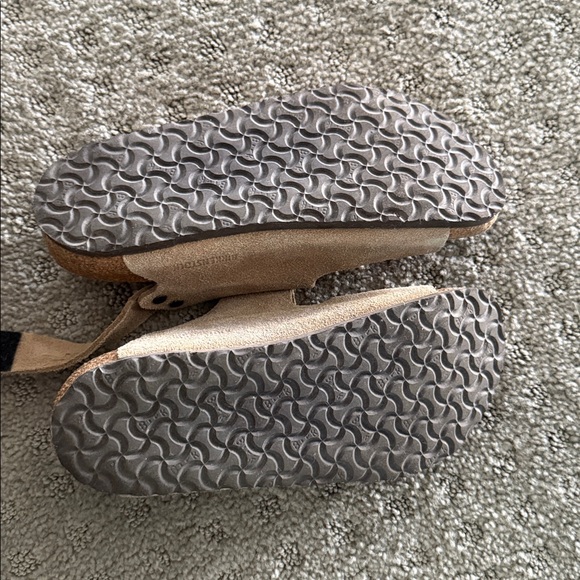 Beige Suede Birkenstock Sandals with Buckles - Picture 6 of 7